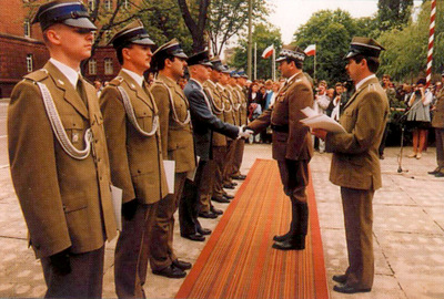 Promocja absolwentw Wojskowego Liceum Muzycznego - czerwiec 1996 r.